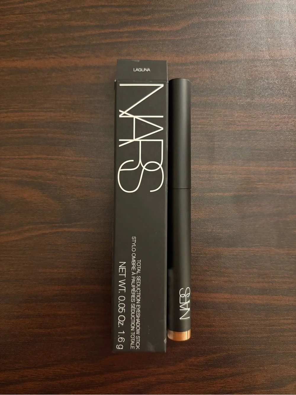 NARS swipe shade